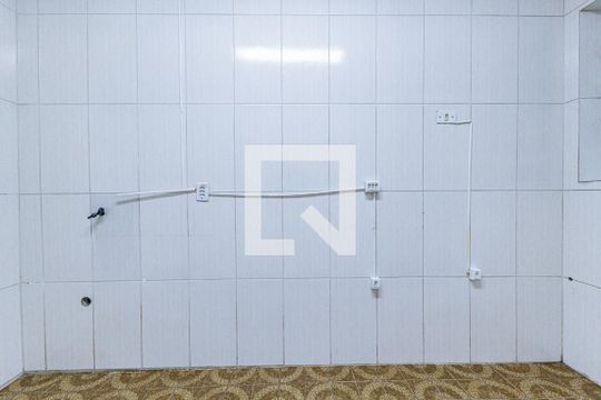 Cozinha de casa à venda com 4 quartos, 185m² em Floresta, Porto Alegre