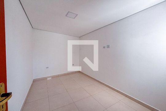 Quarto de apartamento para alugar com 2 quartos, 75m² em Vila Dalila, São Paulo
