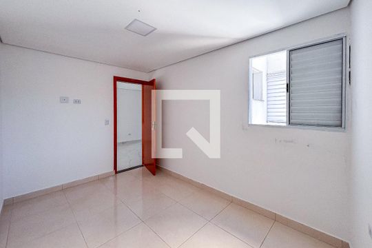 Quarto 2 de apartamento para alugar com 2 quartos, 75m² em Vila Dalila, São Paulo
