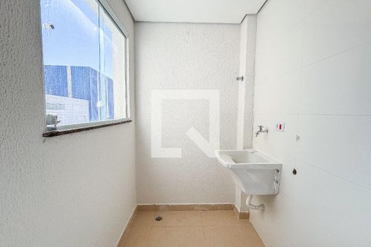 Área de Serviço de apartamento para alugar com 2 quartos, 75m² em Vila Dalila, São Paulo