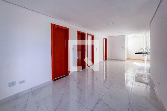 Sala de apartamento para alugar com 2 quartos, 75m² em Vila Dalila, São Paulo
