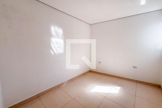 Quarto 2 de apartamento para alugar com 2 quartos, 75m² em Vila Dalila, São Paulo