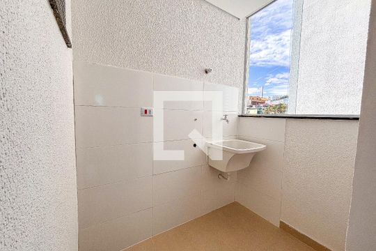 Área de Serviço de apartamento para alugar com 2 quartos, 50m² em Vila Dalila, São Paulo