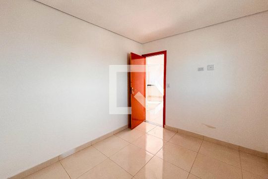 Quarto 1 de apartamento para alugar com 2 quartos, 80m² em Vila Dalila, São Paulo