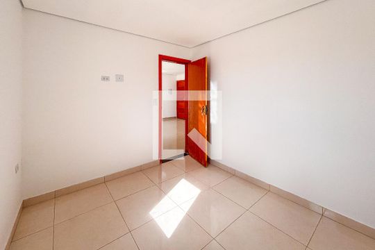 Quarto 2 de apartamento para alugar com 2 quartos, 80m² em Vila Dalila, São Paulo