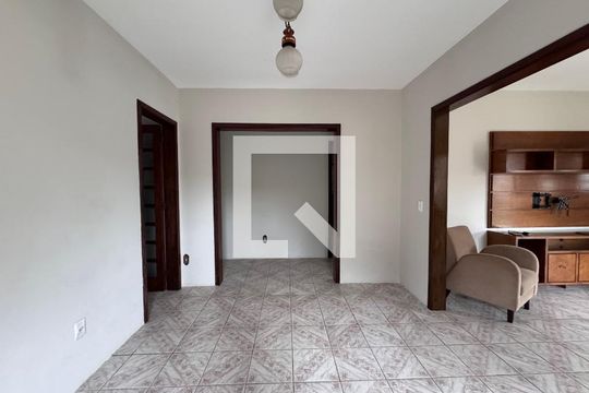 Sala de casa à venda com 3 quartos, 125m² em Santos Dumont, São Leopoldo