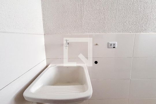 Lavanderia de apartamento para alugar com 2 quartos, 80m² em Vila Dalila, São Paulo