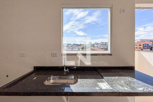 Sala/Cozinha de apartamento para alugar com 2 quartos, 80m² em Vila Dalila, São Paulo
