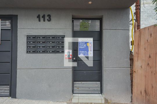Fachada de apartamento para alugar com 1 quarto, 26m² em Jardim Sabara, São Paulo