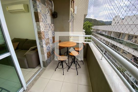 Sacada de apartamento à venda com 2 quartos, 70m² em Freguesia (jacarepaguá), Rio de Janeiro
