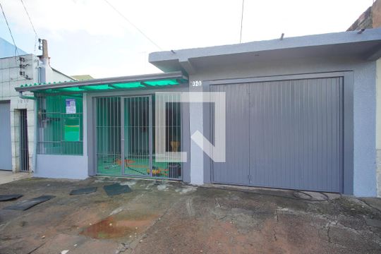 Fachada + Placa de casa à venda com 3 quartos, 90m² em Canudos, Novo Hamburgo