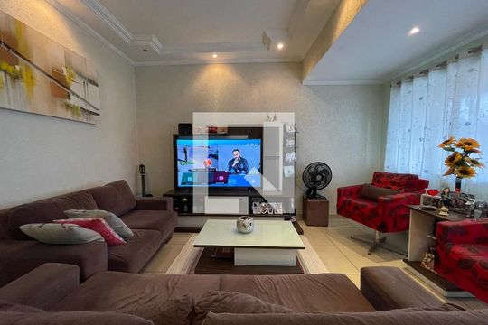 Sala de casa à venda com 3 quartos, 330m² em Butantã, São Paulo