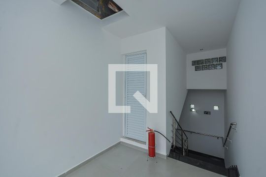 Área comum de apartamento para alugar com 1 quarto, 26m² em Jardim Sabara, São Paulo