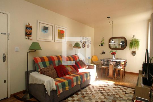 Apartamento à venda com 2 quartos, 68m² em Rio Branco, Porto Alegre