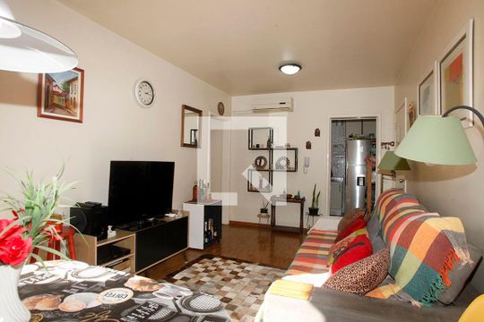 Sala de apartamento à venda com 2 quartos, 68m² em Rio Branco, Porto Alegre