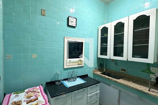 Cozinha de apartamento à venda com 3 quartos, 93m² em Copacabana, Rio de Janeiro