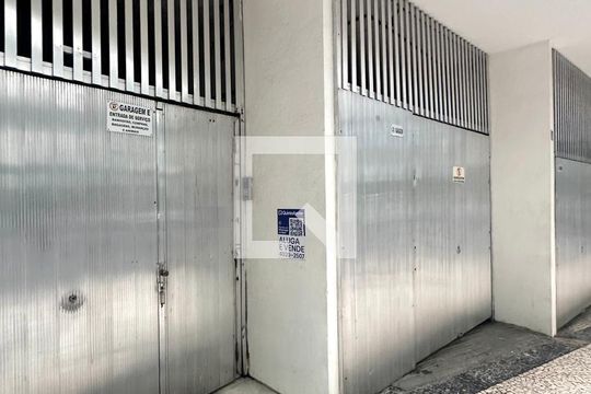 Plaquinha de apartamento à venda com 3 quartos, 93m² em Copacabana, Rio de Janeiro