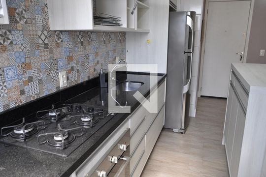 Cozinha  de apartamento à venda com 2 quartos, 49m² em Engenho Novo, Rio de Janeiro
