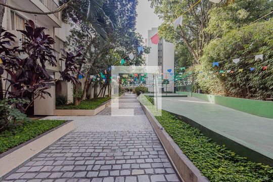 Área comum de apartamento à venda com 1 quarto, 50m² em Alto de Pinheiros, São Paulo