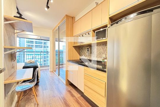 Kitnet/Studio à venda com 1 quarto, 21m² em Indianópolis, São Paulo