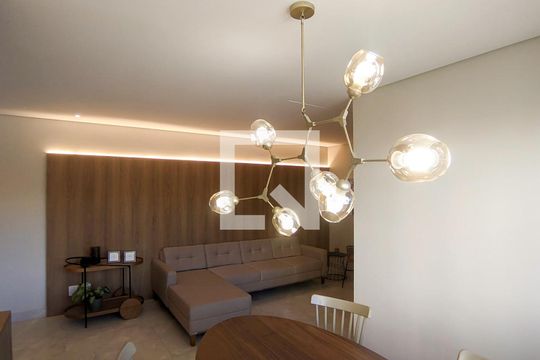 Sala de apartamento à venda com 3 quartos, 74m² em Sagrada Família, Belo Horizonte