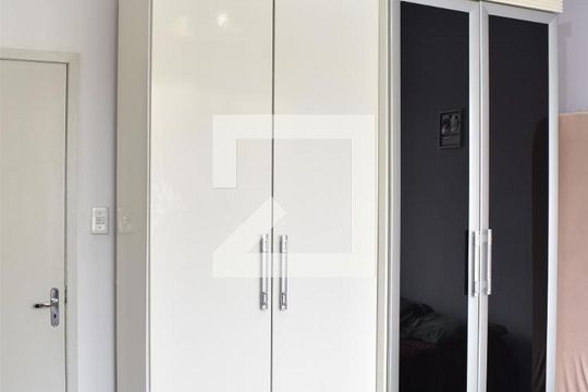 Quarto 1 de apartamento para alugar com 3 quartos, 92m² em Centro, Curitiba