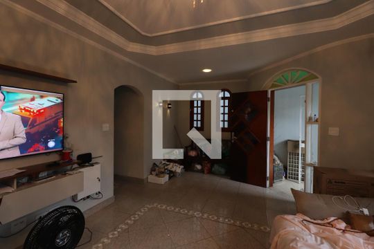 Sala de casa à venda com 3 quartos, 250m² em Penha de França, São Paulo