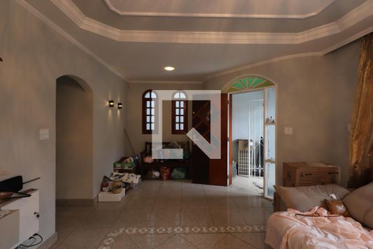 Sala de casa à venda com 3 quartos, 250m² em Penha de França, São Paulo