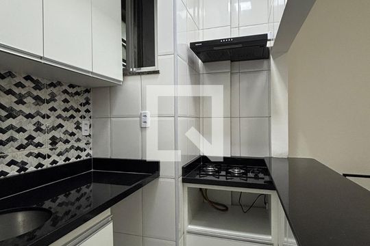 Cozinha  de apartamento para alugar com 1 quarto, 32m² em Copacabana, Rio de Janeiro