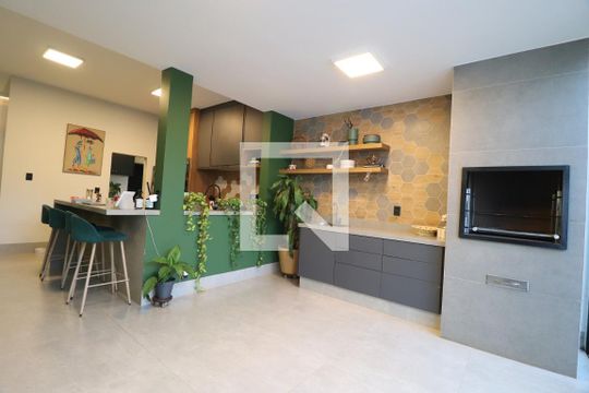 Varanda gourmet de casa de condomínio para alugar com 2 quartos, 400m² em Jardim Sul, Uberlândia