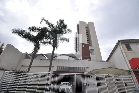 Fachada de apartamento à venda com 2 quartos, 157m² em Vila Paiva, São Paulo