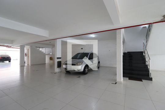 Garagem de apartamento para alugar com 2 quartos, 48m² em Campestre, Santo André