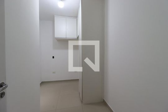 Quarto de apartamento para alugar com 2 quartos, 48m² em Campestre, Santo André