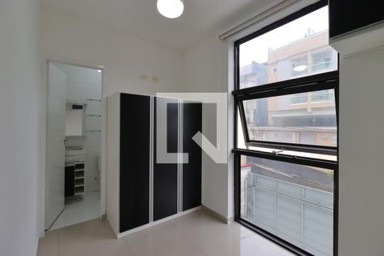 Suíte de apartamento para alugar com 2 quartos, 48m² em Campestre, Santo André