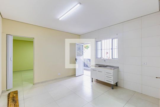 Cozinha de kitnet/studio para alugar com 1 quarto, 41m² em Jardim Guarau, São Paulo