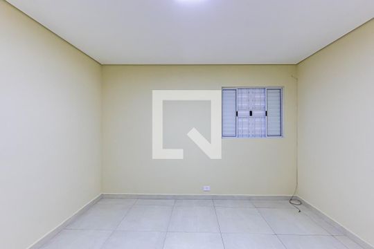 Quarto de kitnet/studio para alugar com 1 quarto, 41m² em Jardim Guarau, São Paulo