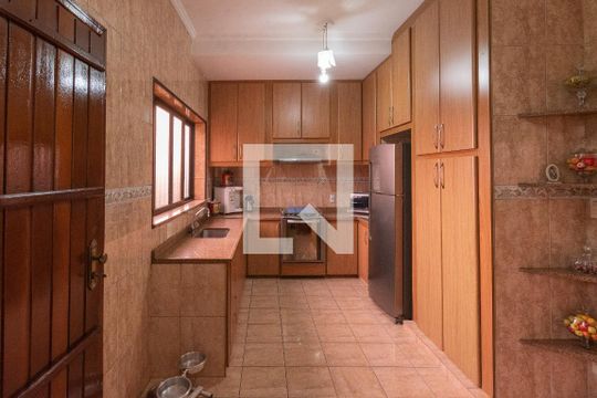 Cozinha de casa à venda com 3 quartos, 359m² em Jardim do Vovô, Campinas