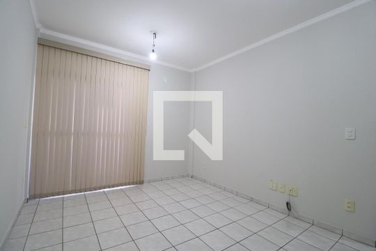 Apartamento para alugar com 3 quartos, 78m² em Tibery, Uberlândia
