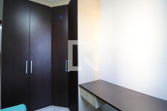 Quarto 2 de apartamento para alugar com 3 quartos, 78m² em Tibery, Uberlândia