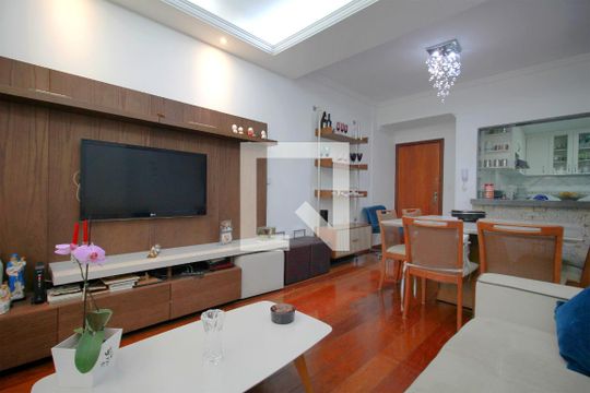 Sala de apartamento à venda com 2 quartos, 105m² em União, Belo Horizonte