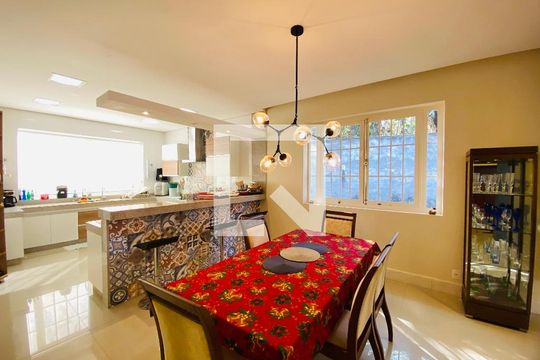 Sala de Jantar de casa à venda com 2 quartos, 1790m² em Recanto do Poeta I, Lagoa Santa