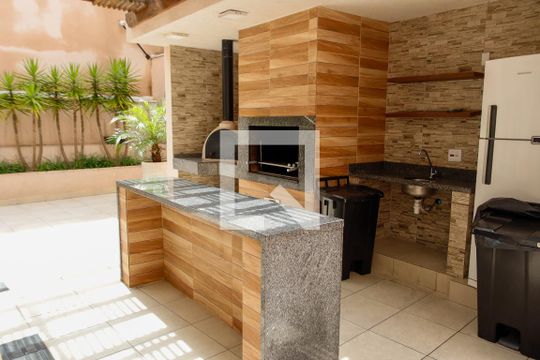 Área comum - Churrasqueira de apartamento à venda com 2 quartos, 53m² em Quitaúna, Osasco