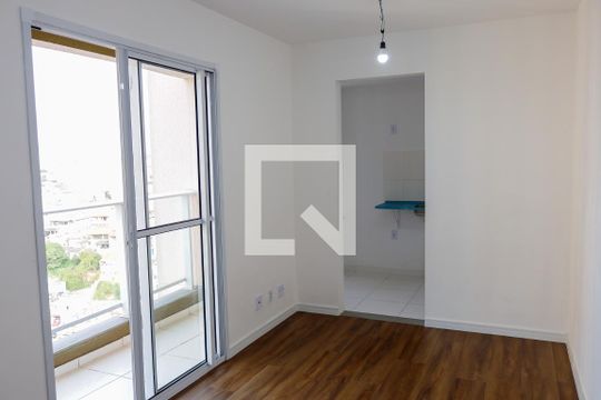 sala de apartamento à venda com 2 quartos, 53m² em Quitaúna, Osasco