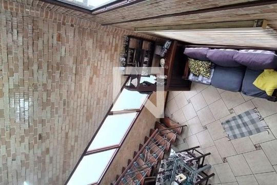 Casa à venda com 4 quartos, 360m² em Vila Progresso, Niterói