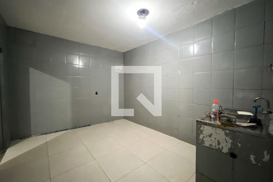 Cozinha de casa para alugar com 1 quarto, 70m² em Vila Zulmira, São Paulo
