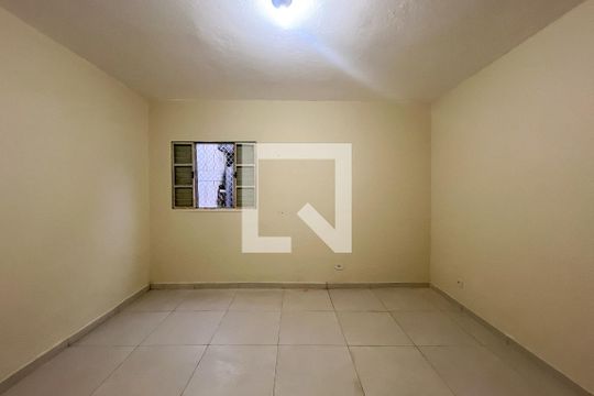 Quarto de casa para alugar com 1 quarto, 70m² em Vila Zulmira, São Paulo
