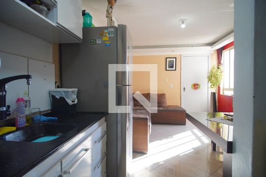 Cozinha de apartamento à venda com 2 quartos, 45m² em Duque de Caxias, São Leopoldo