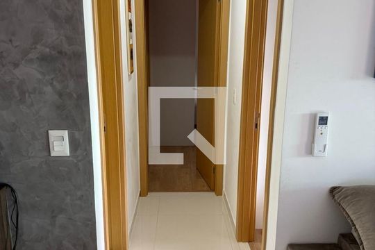 Corredor de apartamento para alugar com 2 quartos, 74m² em Jardim Sao Paulo(zona Norte), São Paulo