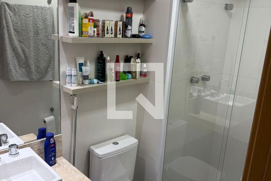 Banheiro 2 de apartamento para alugar com 2 quartos, 74m² em Jardim Sao Paulo(zona Norte), São Paulo