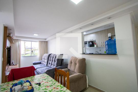 Sala de apartamento à venda com 2 quartos, 45m² em Parque Sao Vicente, Santo André